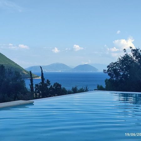 Calionas Suites Vaszilikí Kültér fotó